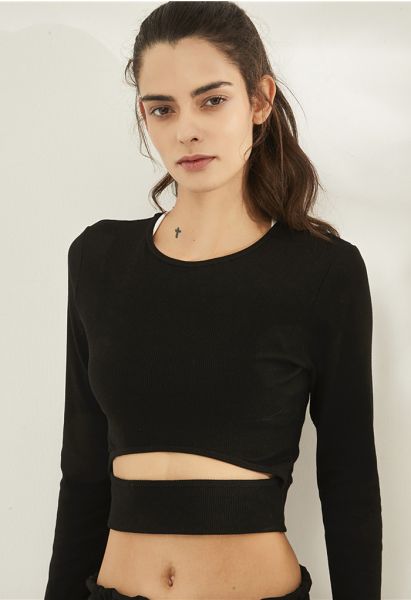 Hollow-Out Waist Sleeves Crop Top in Black