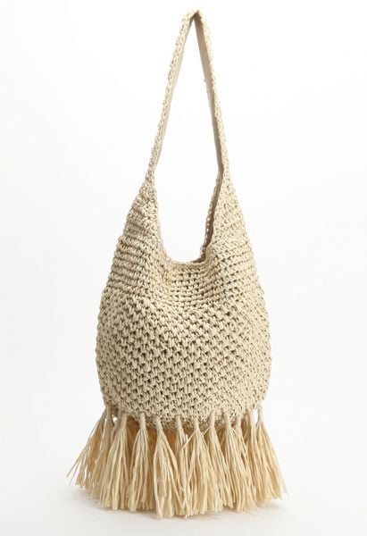 Tassel Hem Woven Straw Shoulder Bag