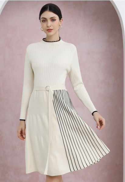 Inventive Contrast Striped Belted Ribbed Knit Dress in Cream