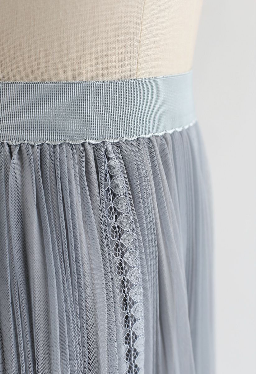 Exquisite Mesh Lace Pleated Midi Skirt in Dusty Blue