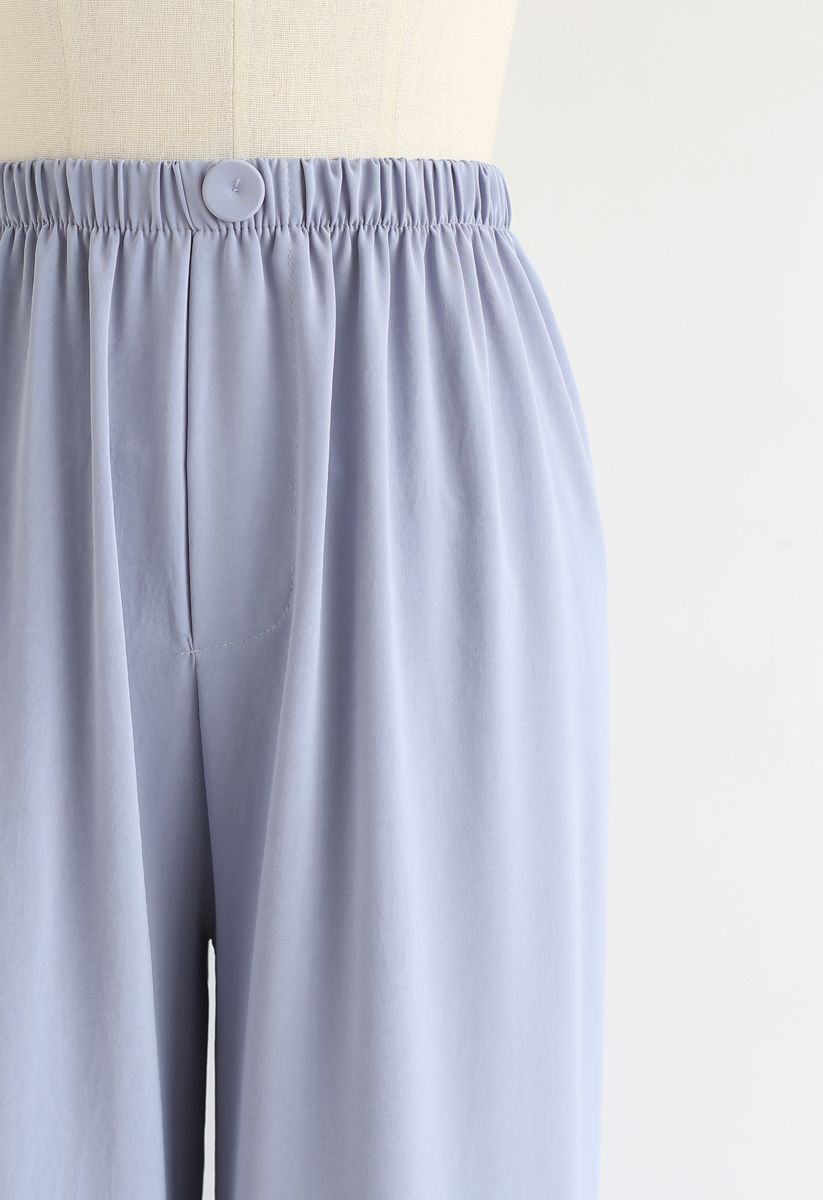 Sleek Wide-Leg Buttoned Crop Pants in Baby Blue