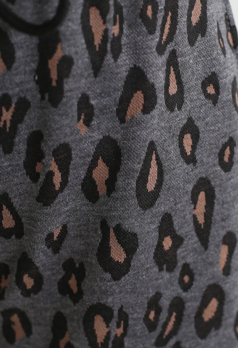 Leopard Print Drawstring Pockets Shorts in Smoke