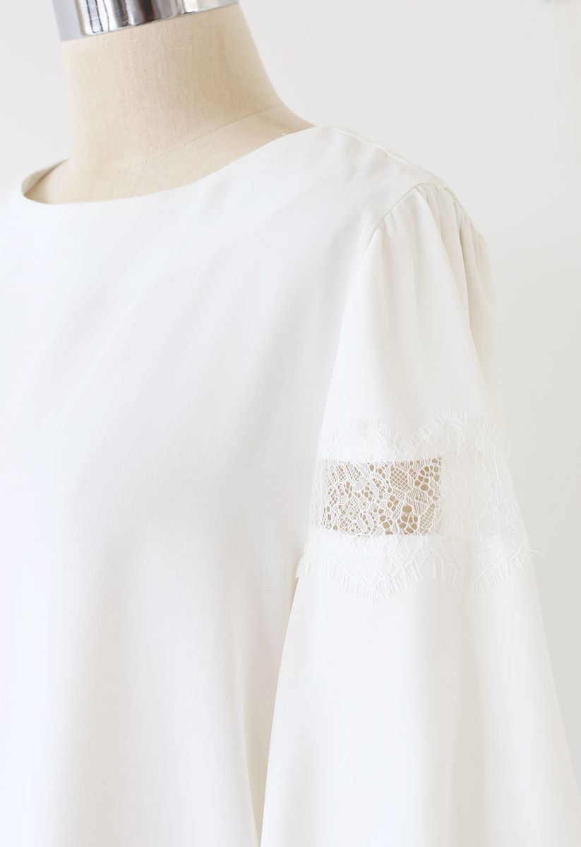 Lace Trim Bubble Sleeves Top in White