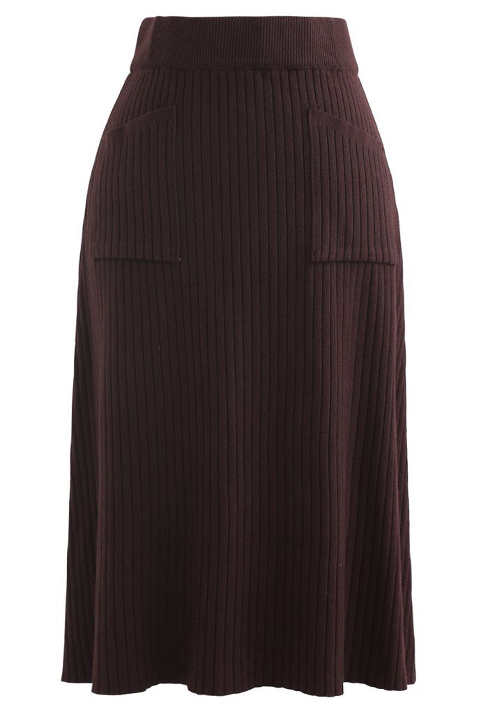 Two Patched Pockets Knit Skirt in Brown