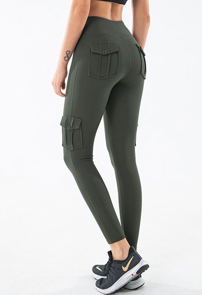Buttoned Flap Pocket Seamed Cropped Leggings in Army Green