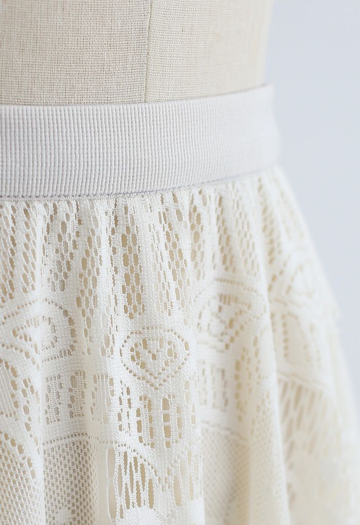 Divine Floral Lace Midi Skirt in Cream