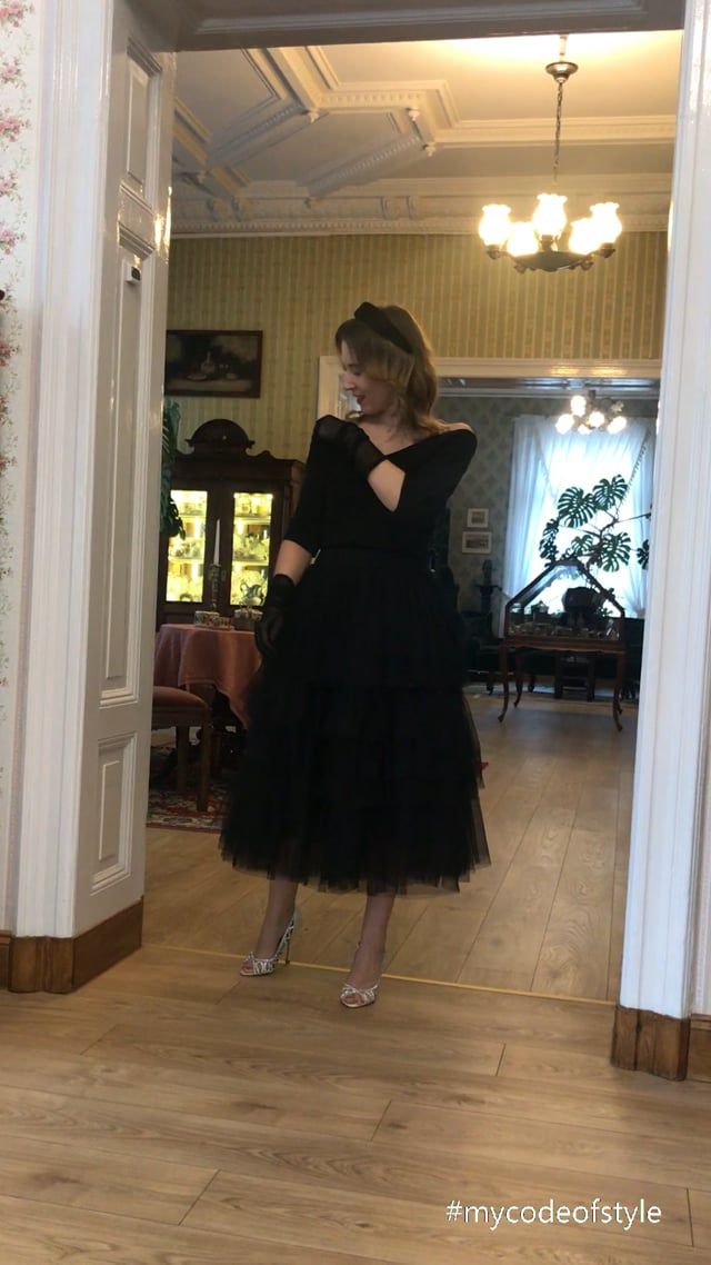 網紗曡層半身裙 - 黑色