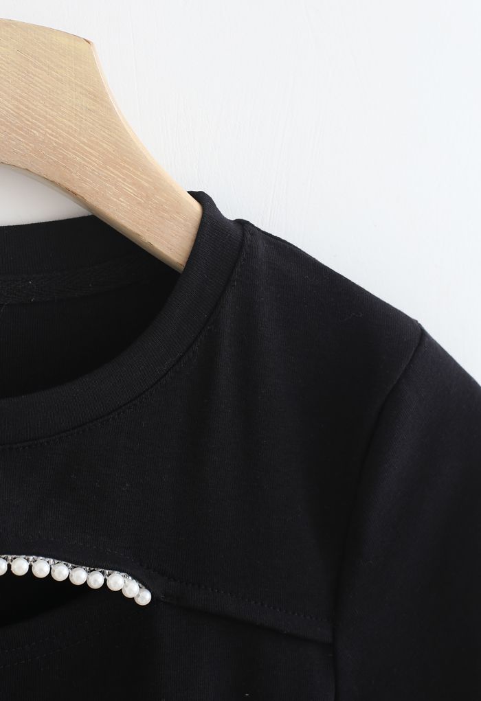 Front Cutout Pearls Fitted T-Shirt in Black