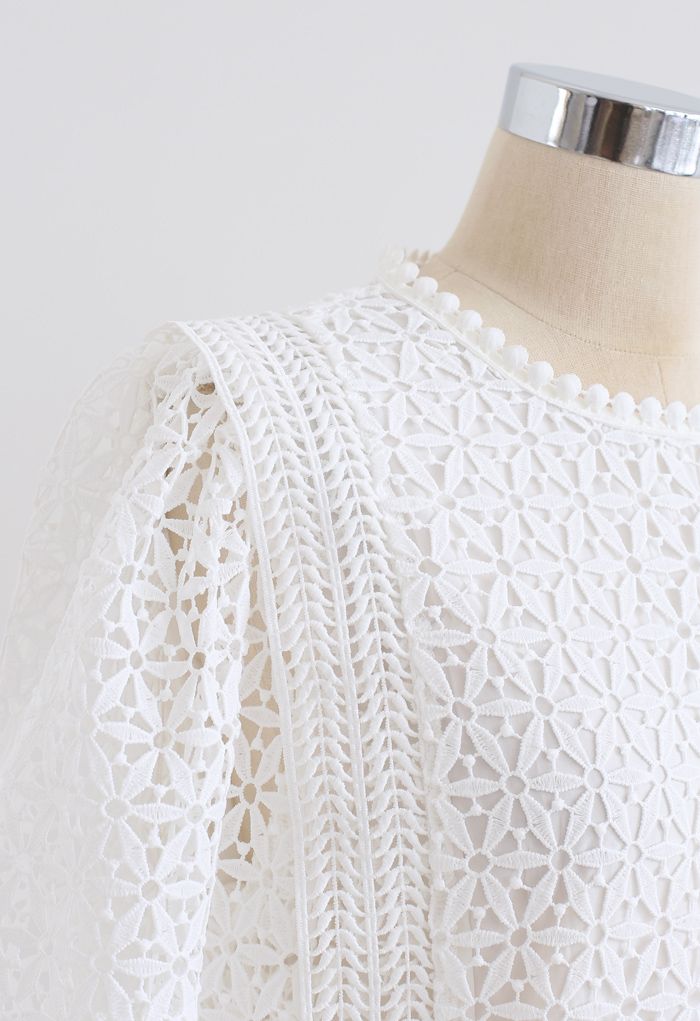 Full Floral Cutwork Crochet Top in White