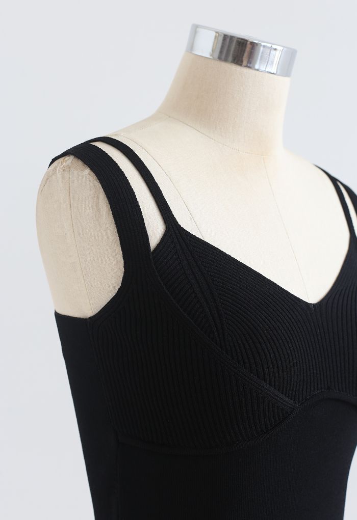 Fake Two-Piece Fitted Knit Tank Top in Black