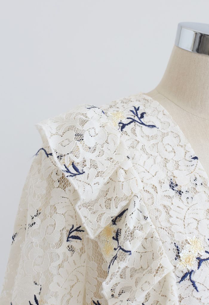 Side String Floral Ruffle Lace Top in Cream