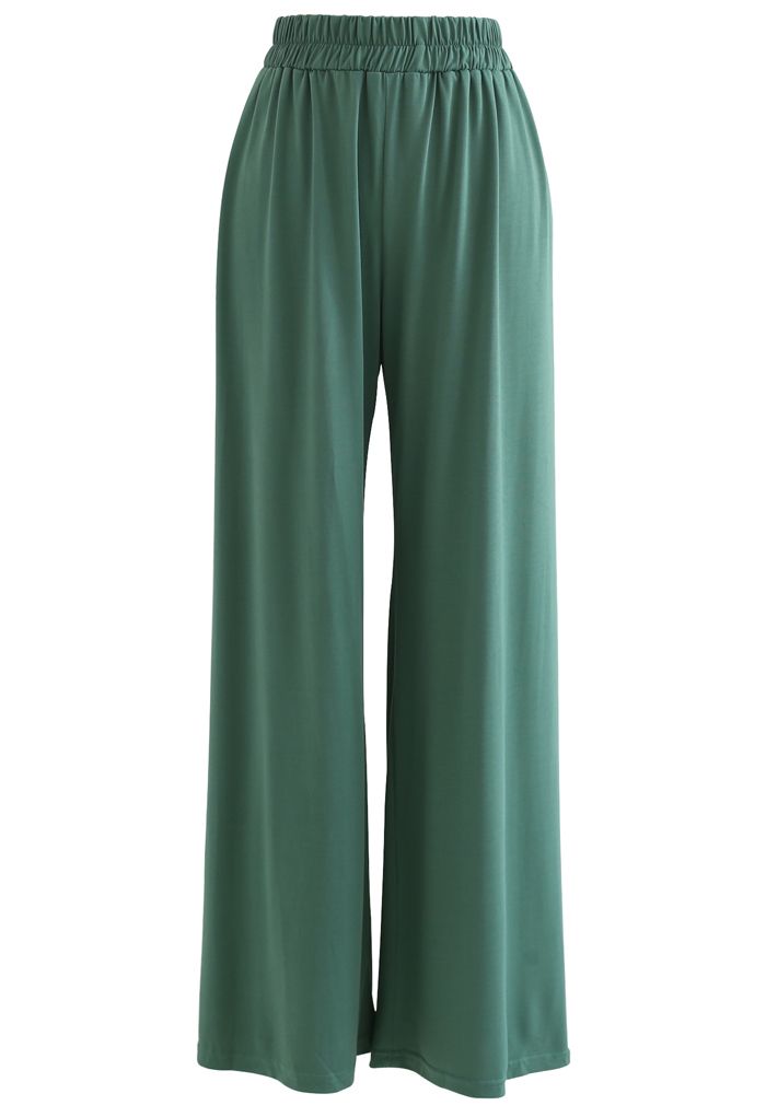 Ruched Trim T-Shirt and Pants Set in Green