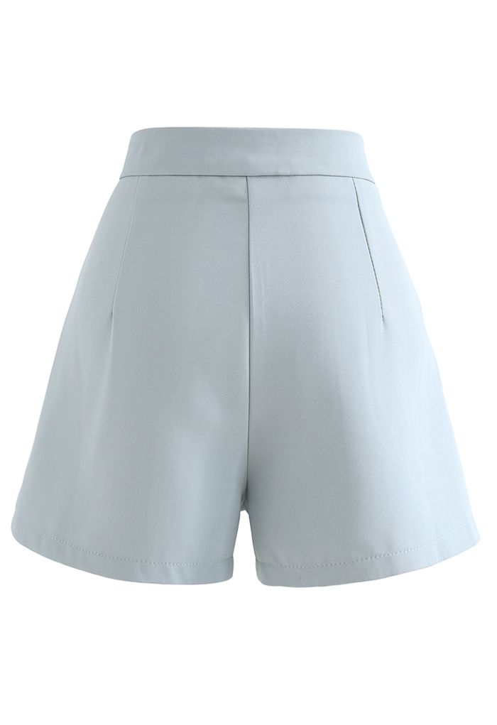Side Pocket Pleated Shorts in Blue