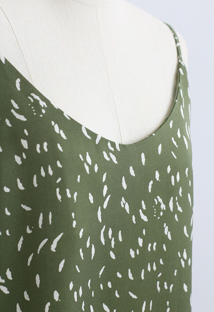 Falling Spotted V-Neck Cami Dress in Green