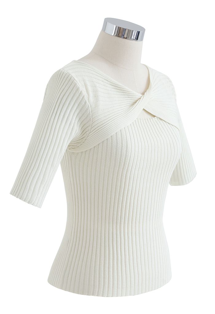 Dual-Use Twist Fitted Knit Top in Ivory