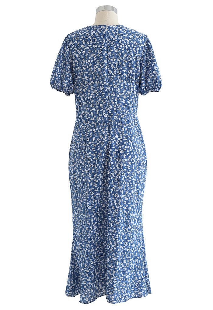 Cutout Detail Floral Print Ruched Midi Dress in Blue