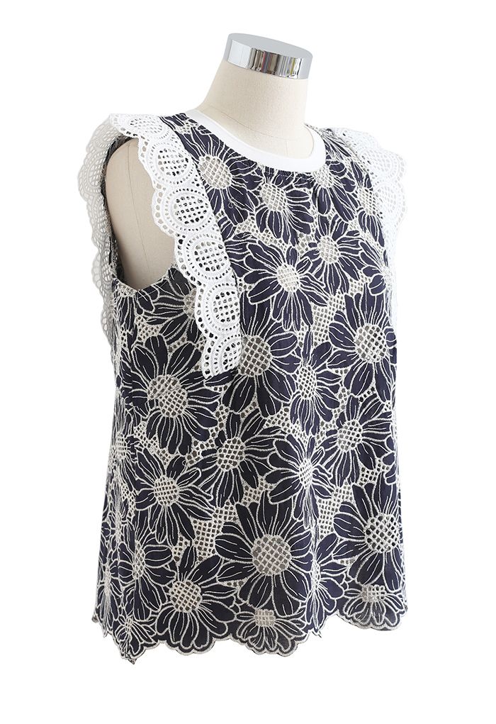 Scallop Petal Embroidered Eyelet Sleeveless Top in Navy