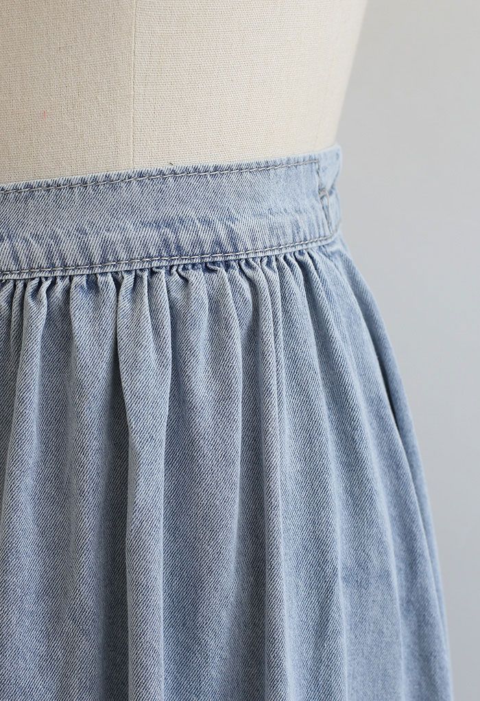 Elastic Back Waist A-Line Denim Skirt in Washed Blue