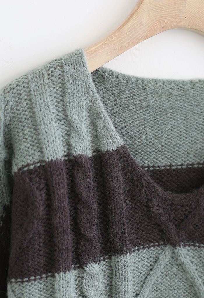 Color Blocked V-Neck Cable Knit Sweater in Sage