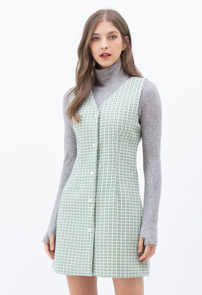 Turtleneck Thumb Hole Fitted Knit Top in Grey