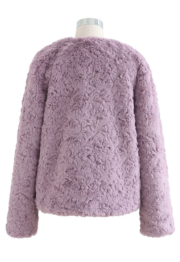 Wide Lapel Snug Faux Fur Coat in Purple