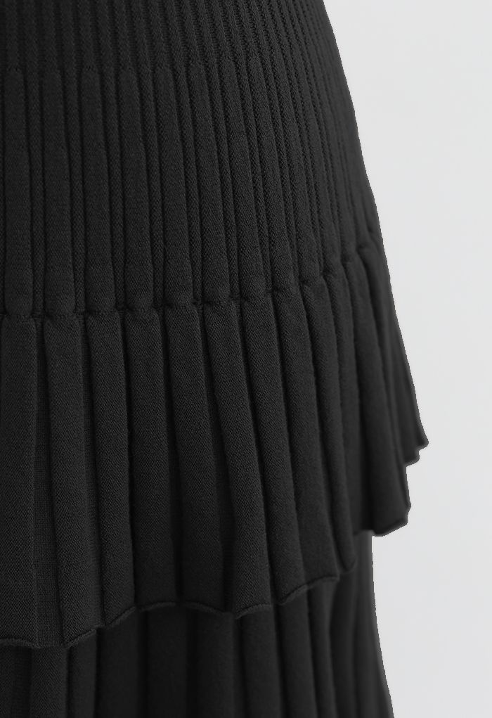 Tiered Pleated Knit Mini Skirt in Black