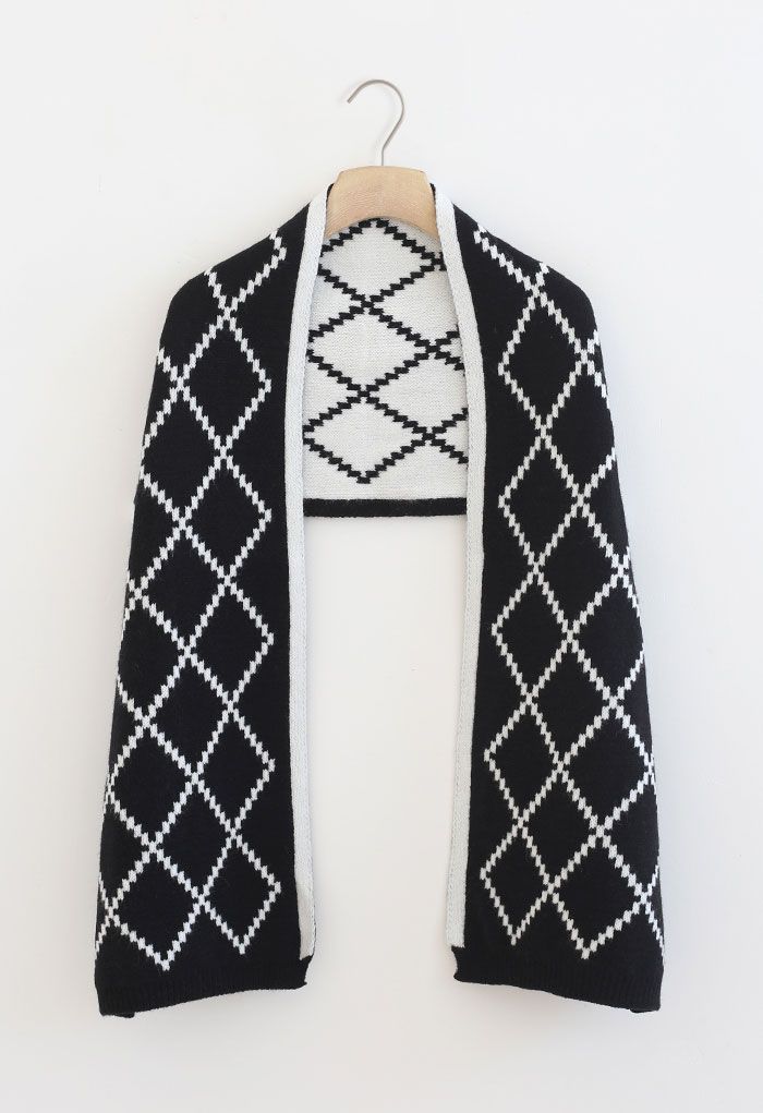 Diamond Print Scarf in Ivory