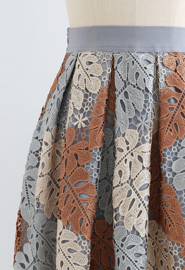 Multi-Color Leaves Crochet Pleated Midi Skirt