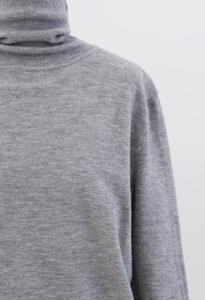 Turtleneck Soft Touch Ribbed Knit Sweater in Grey