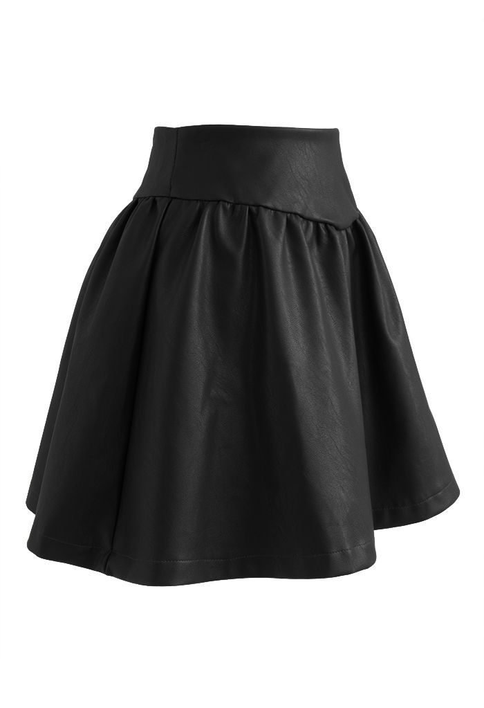 Zip-Up Faux Leather Flare Mini Skirt in Black