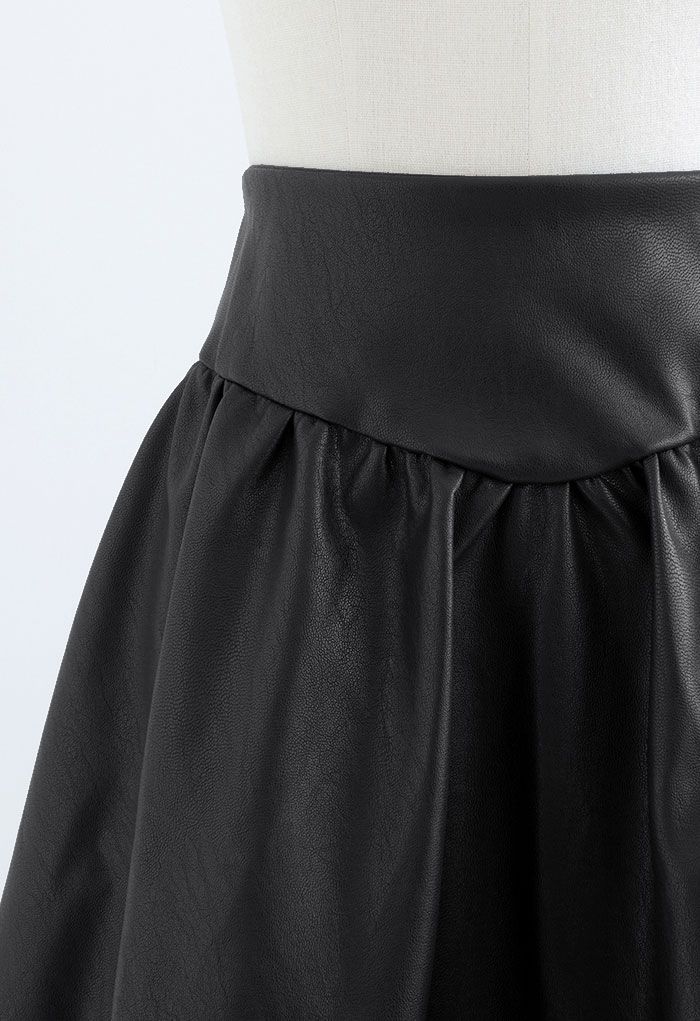 Zip-Up Faux Leather Flare Mini Skirt in Black