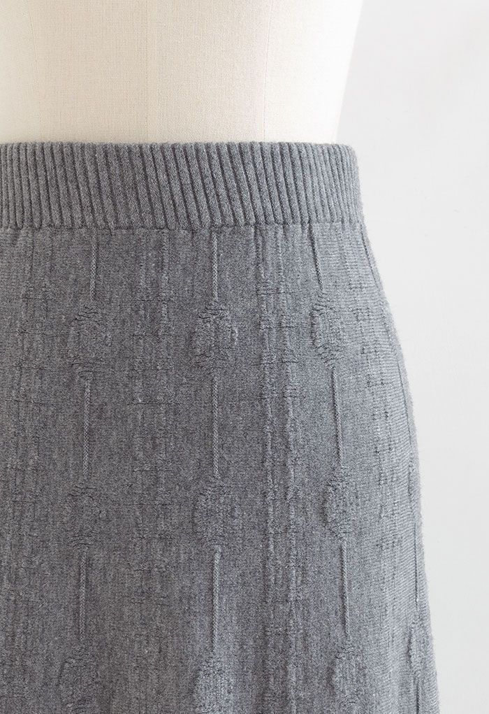 Embossed Chain A-Line Knit Skirt in Grey