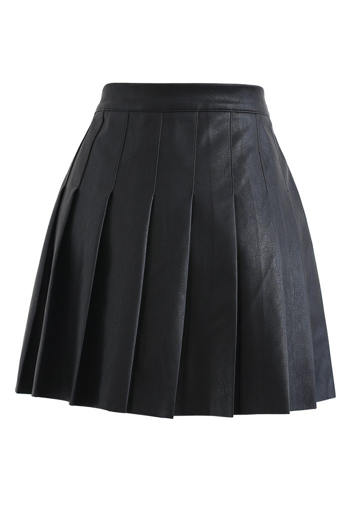Pleated Faux Leather Mini Skirt in Black