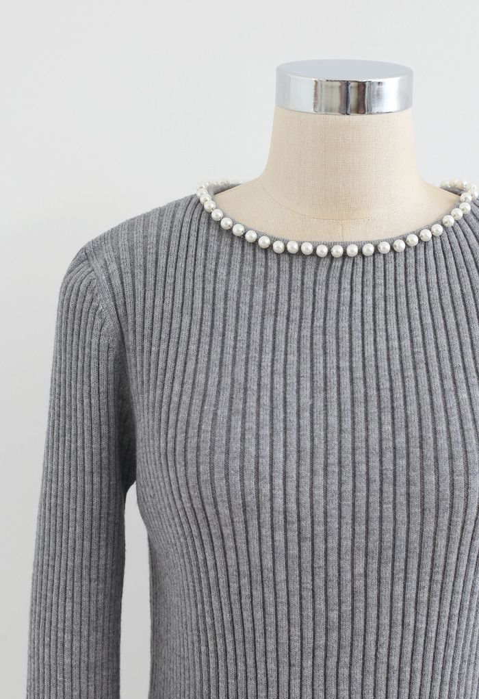 Pearl Neck Ribbed Hi-Lo Knit Sweater in Grey