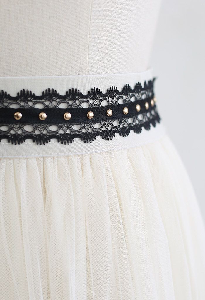 Riveted Lace Ribbon Ruffle Mesh Skirt in Cream