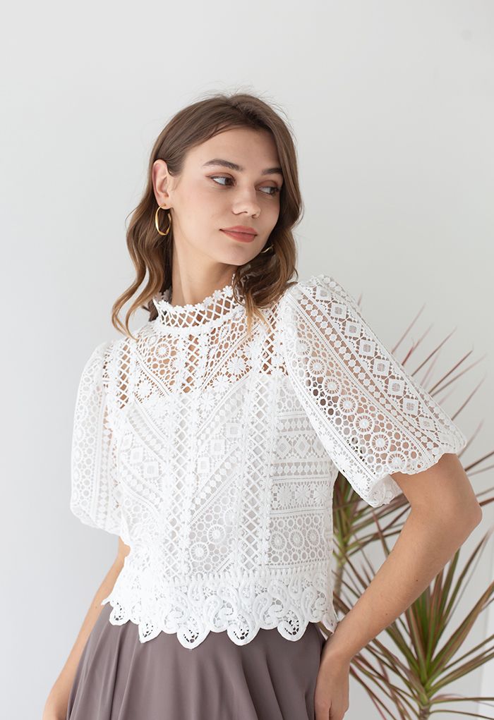 Short-Sleeve Floral Crochet Crop Top in White