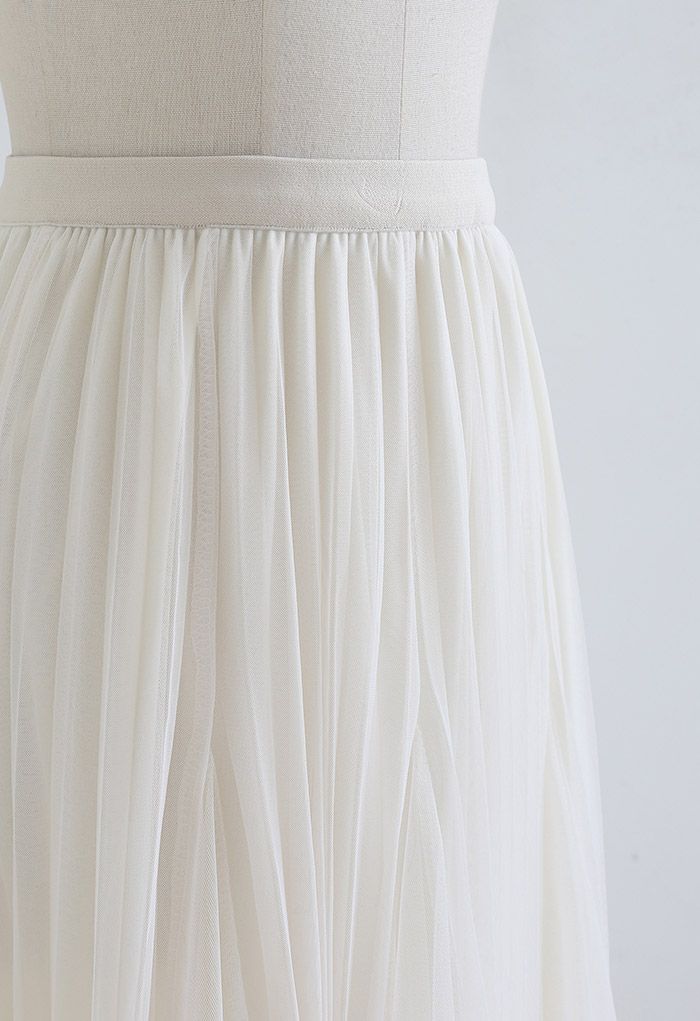 Pleated Panelled Mesh Tulle Maxi Skirt in Cream