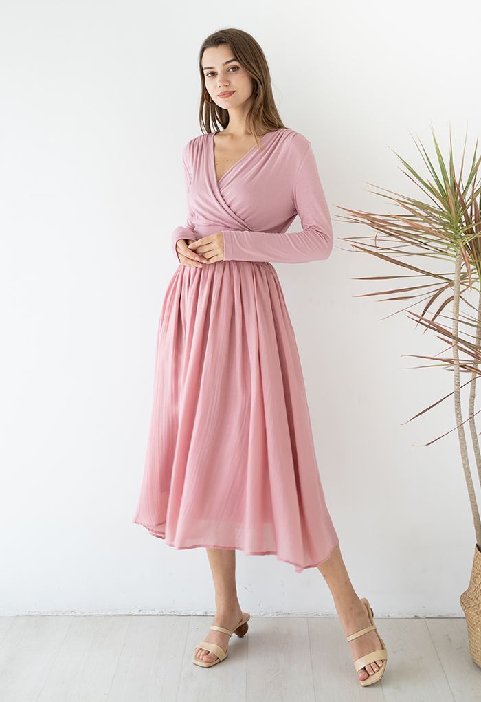 Simplicity Solid Color Textured Skirt in Pink