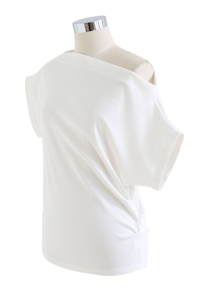 Oblique Neckline Batwing Short Sleeve Top in White