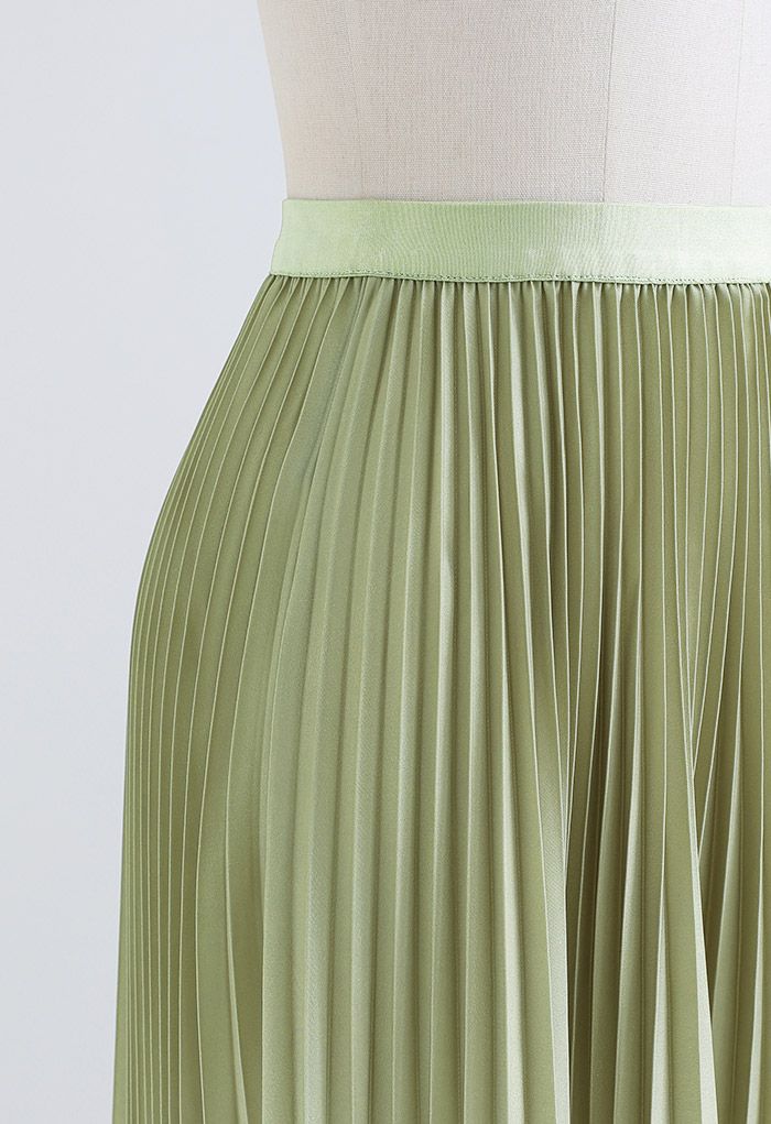 Moss Green Gradient Pleated Midi Skirt