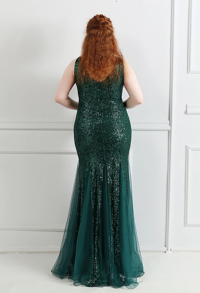 Mesh Panelled Sequined Mermaid Gown in Emerald