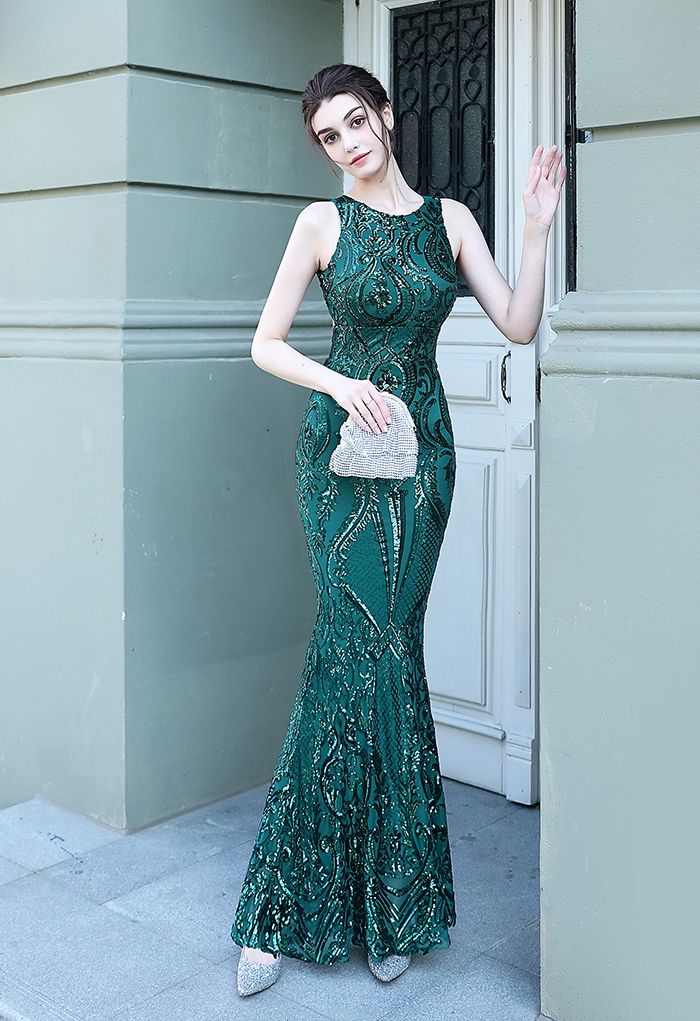 Open Back Flower Lattice Sequined Gown in Emerald