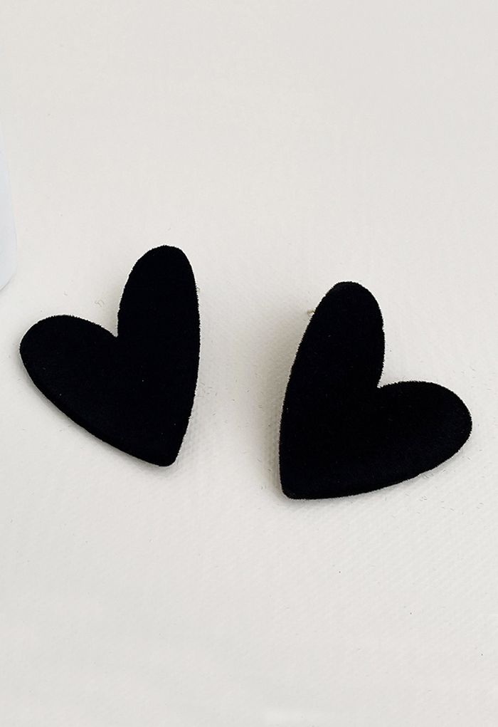 Velvet Heart Shape Earrings