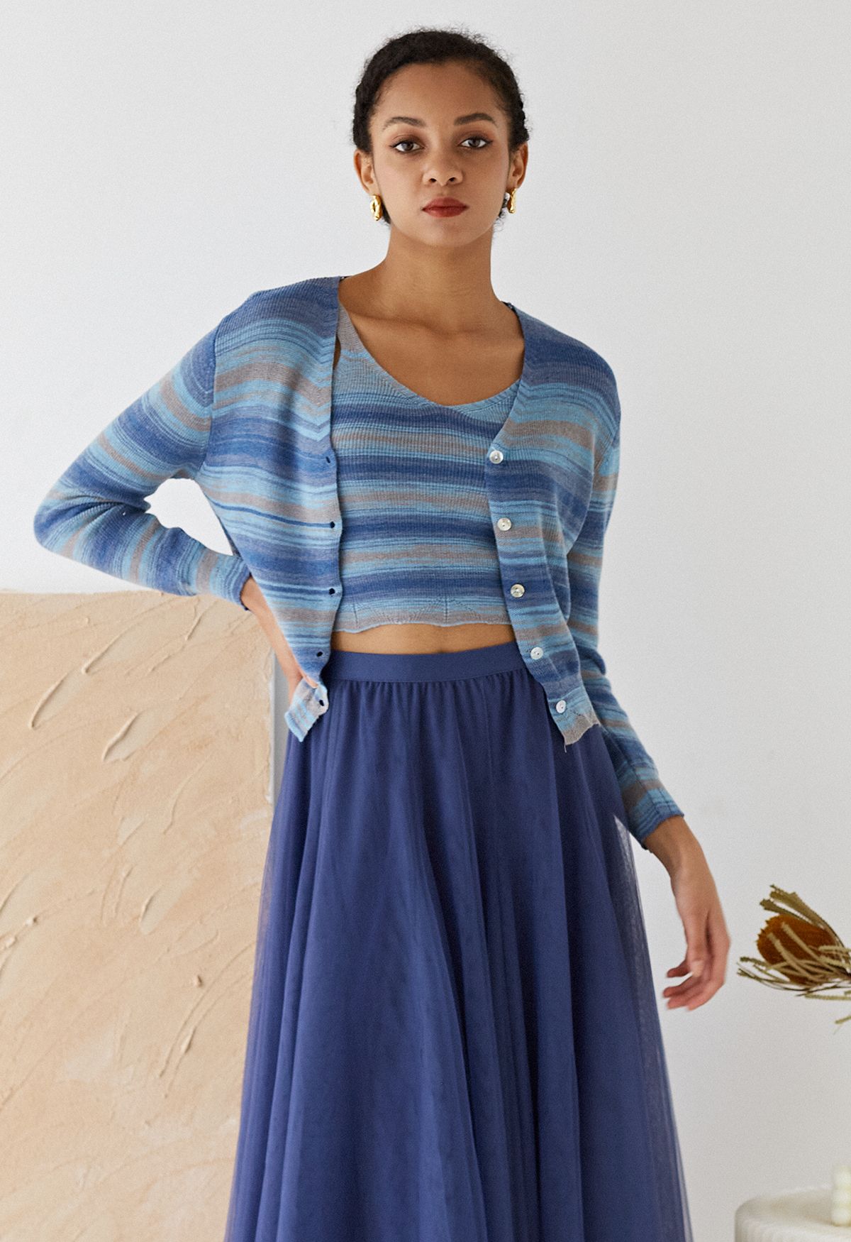Mixcolor Striped Cami Crop Top and Cardigan Set in Blue