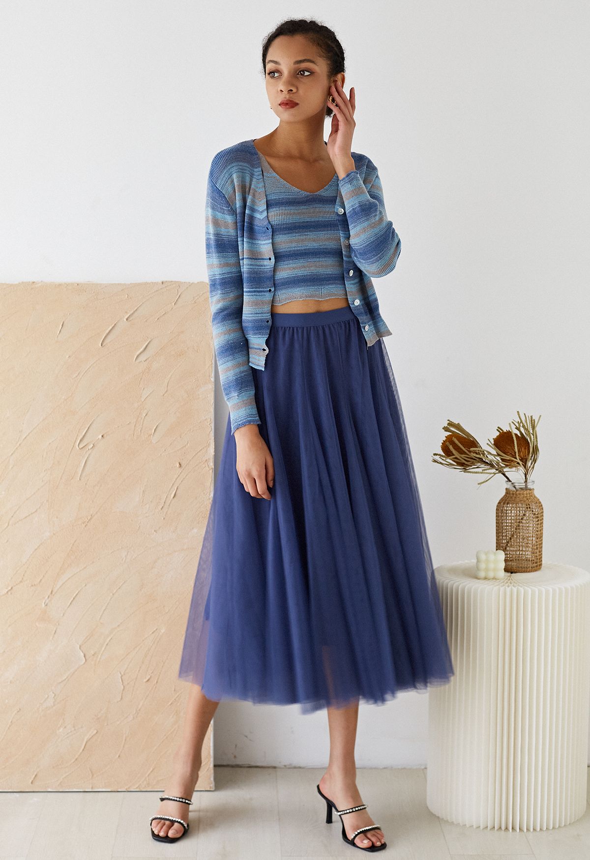 Mixcolor Striped Cami Crop Top and Cardigan Set in Blue