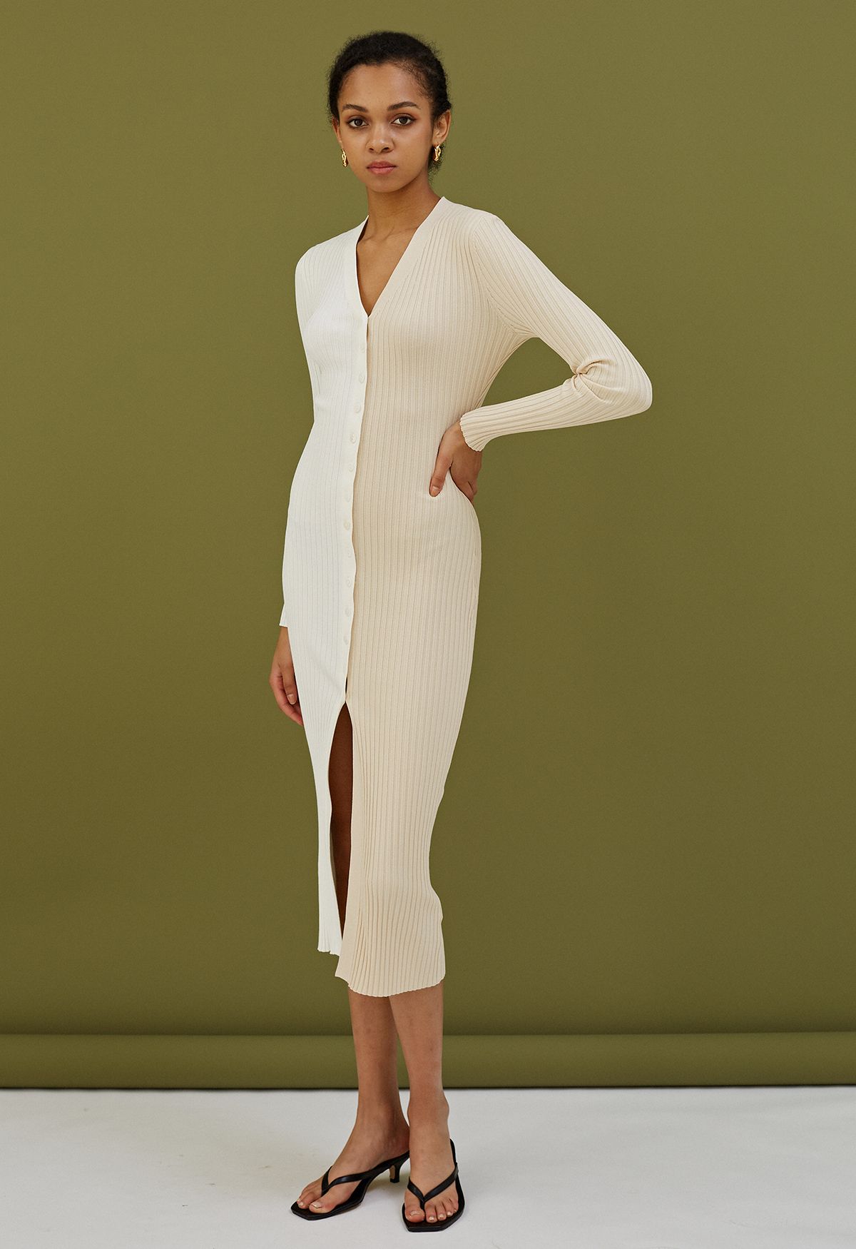 Button Down Two-Tone Spliced Bodycon Knit Dress in Cream