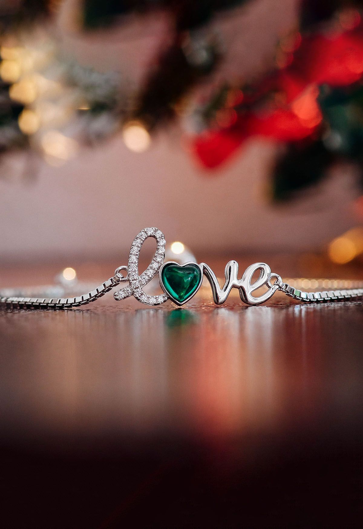 Love Sign Heart Shape Emerald Bracelet