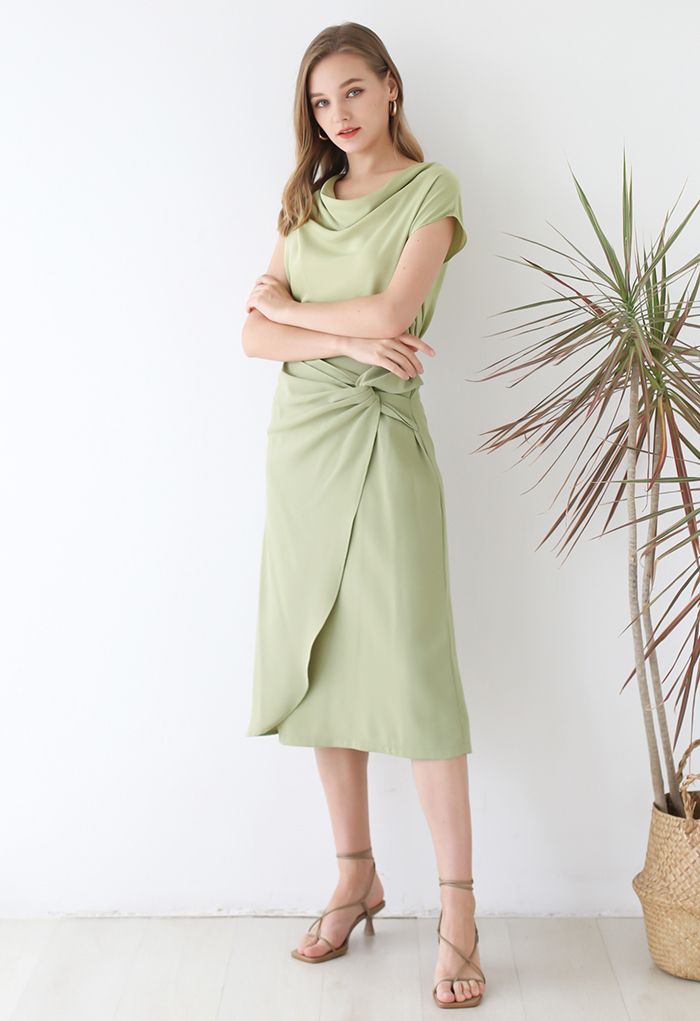 Twisted Knot Flap Pencil Skirt in Pistachio
