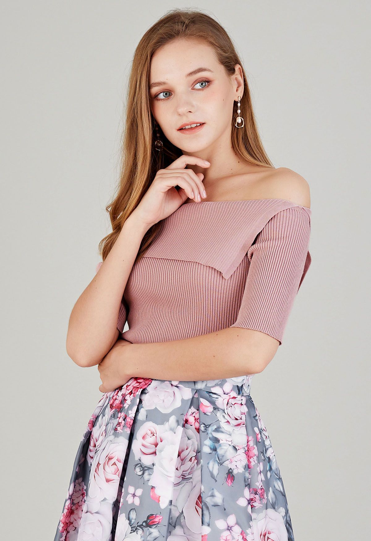 Folded Off-Shoulder Short-Sleeve Knit Top in Pink