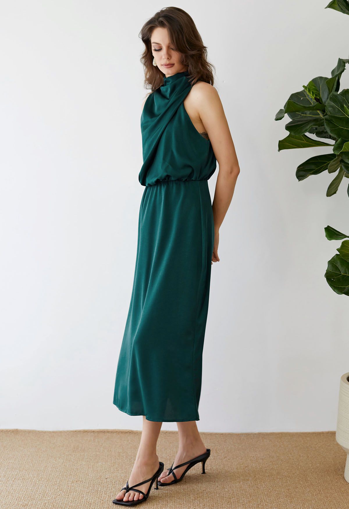 Asymmetric Ruched Neckline Sleeveless Dress in Dark Green